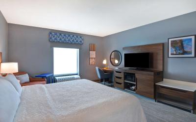 King Room - Non-Smoking