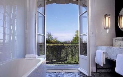 Suite Junior Lit King-Sizeu00a0-u00a0Palace 5u00a0u00c9toilesu00a0-u00a0Vue sur Parc Suite Junior Lit King-Sizeu00a0-u00a0Palace 5u00a0u00c9toilesu00a0-u00a0Vue sur Parc