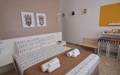 Camera Matrimoniale con Vista Giardino