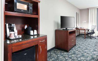 Queen Room with Two Queen Beds - Mobility and Hearing Access