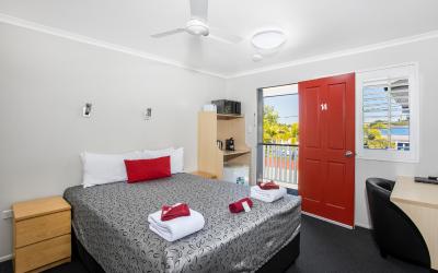 Executive Queen Room