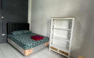 Kamar Double dengan Kamar Mandi Pribadi Kamar Double dengan Kamar Mandi Pribadi