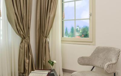 Suite Deluxe con Vista Lago Parziale 