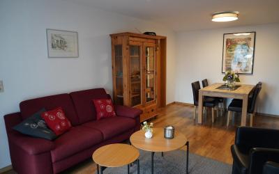 Apartment mit 2 Schlafzimmern und Balkon
