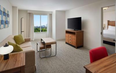 One-Bedroom King Suite