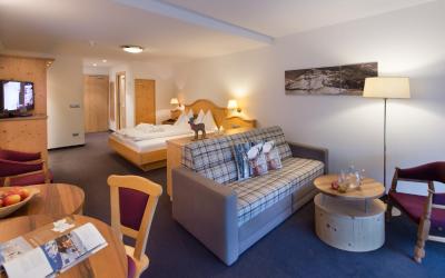 Camera Comfort Matrimoniale/Doppia con Letti Singoli con Balcone