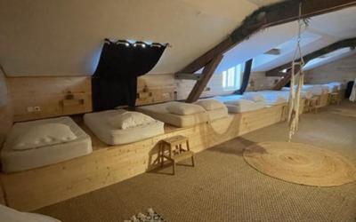 Lit dans Dortoir Mixte de 10 Lits