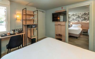 Chambre Familiale avec Un Lit King-size et Un Lit Doubleu00a0-u00a0Non-Fumeurs