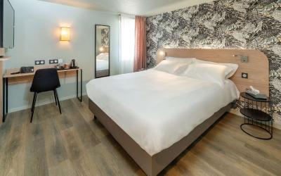 Chambre Lit King-Size Supu00e9rieure - Non-Fumeurs