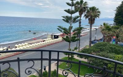 Camera Matrimoniale/Doppia con Letti Singoli con Vista Mare Laterale