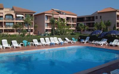 Studio (2 Adultes) Studio (2 Adultes)