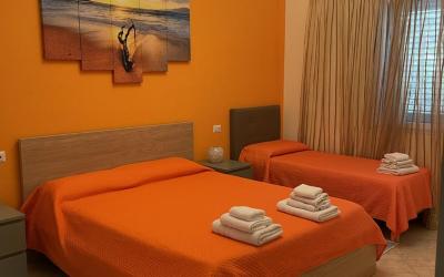 Camera Matrimoniale con Letto Supplementare