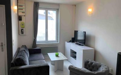 Chambre Familiale avec Douche 