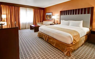 King Room with Sofa Bed