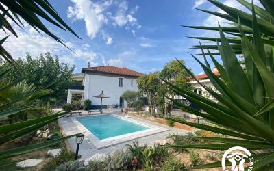 Holiday Home with Shower