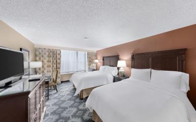 Deluxe Queen Room with Two Queen Beds