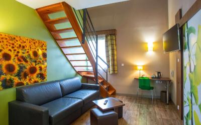 Chambre Double Privilu00e8ge avec Canapu00e9 Chambre Double Privilu00e8ge avec Canapu00e9