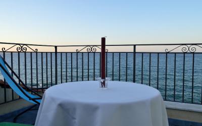Appartamento con 2 Camere da Letto e Vista Mare 