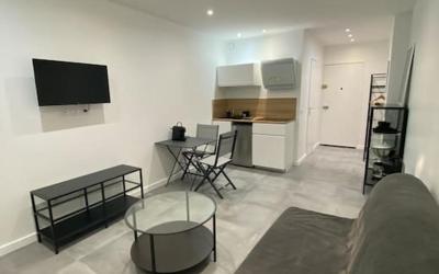 Studio avec Terrasse Studio avec Terrasse