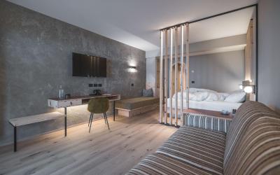 Camera Matrimoniale con Vista Montagna