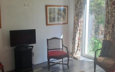 Chambre Lit Queen-Size - Vue sur Jardin