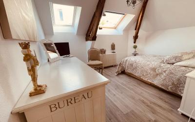 Studio Double Deluxe Studio Double Deluxe