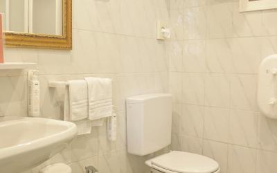 Camera Standard Matrimoniale/Doppia con Letti Singoli