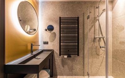 Doppelzimmer mit Balkon