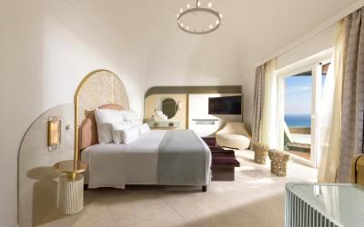 Camera Deluxe Matrimoniale con Vista Mare