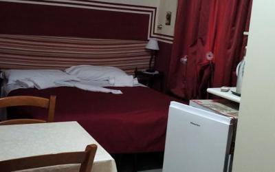 Camera Budget Matrimoniale/Doppia con Letti Singoli