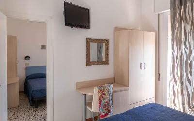 Camera Familiare con Balcone