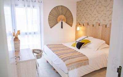 Appartement 2u00a0Chambres avec Climatisation et Balcon (6u00a0Personnes)u00a0- Cu00f4tu00e9 Sud-Ouest Appartement 2u00a0Chambres avec Climatisation et Balcon (6u00a0Personnes)u00a0- Cu00f4tu00e9 Sud-Ouest