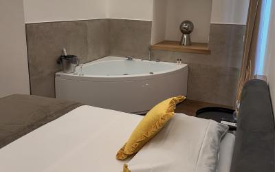 Ampia Camera Matrimoniale