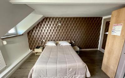 Chambre Double avec Salle de Bains Privative Chambre Double avec Salle de Bains Privative