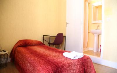 Chambre Triple Basique Chambre Triple Basique