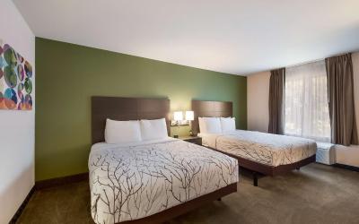 Queen Suite with Two Queen Beds