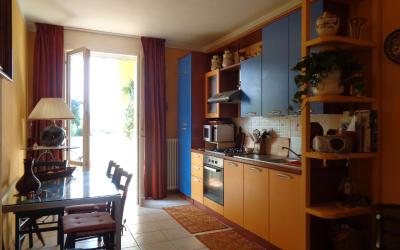 Appartamento con Balcone