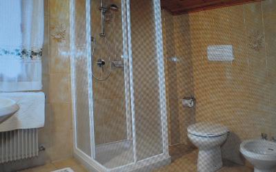 Camera Doppia con Letti Singoli