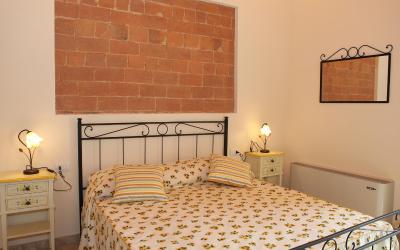 Camera Matrimoniale Deluxe con Balcone e Vista Mare