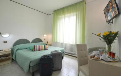 Camera Matrimoniale/Doppia con Letti Singoli