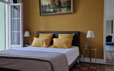 Chambre Lit Queen-Size avec Balcon