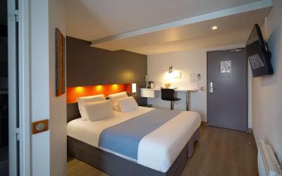 Chambre Lit Queen-Size Premium Chambre Lit Queen-Size Premium