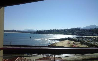 Appartement - Vue sur Mer Appartement - Vue sur Mer