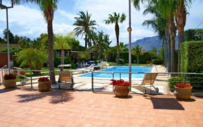 Villa con Piscina Privata 