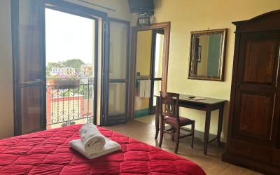 Camera Deluxe Matrimoniale con Vista Mare