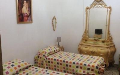 Camera Doppia con Letti Singoli