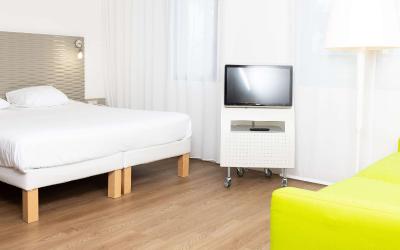 Suite Familiale avec Lit Double et Canapu00e9-Lit Suite Familiale avec Lit Double et Canapu00e9-Lit