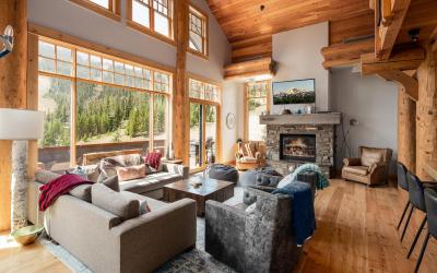 Three-Bedroom Holiday Home 