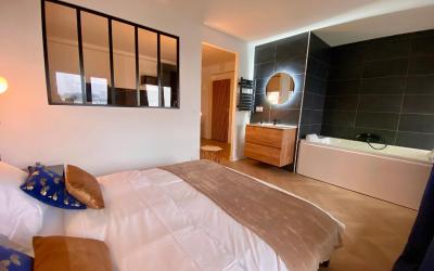 Suite Deluxe avec Baignoire Spa Suite Deluxe avec Baignoire Spa