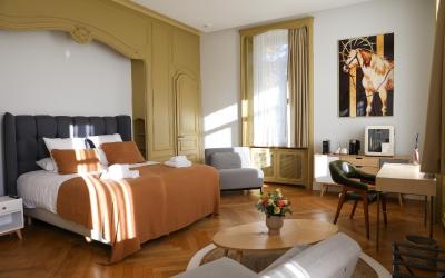 Suite Deluxe Suite Deluxe